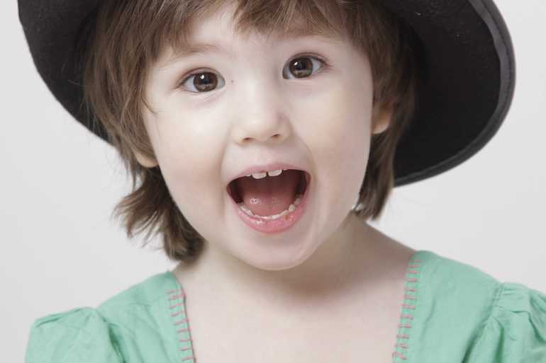 Выбрались в фотостудию или продам родину за косметику :)