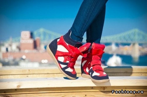 ПОМОГИТЕ создать весение образы