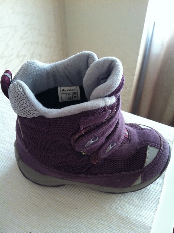 Зимние ботинки Viking 22р-р (15см),в отличном состоянии