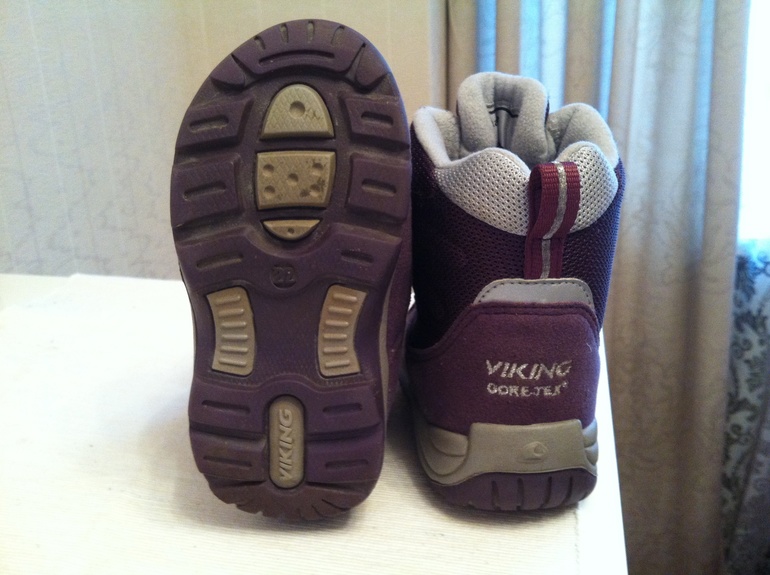 Зимние ботинки Viking 22р-р (15см),в отличном состоянии