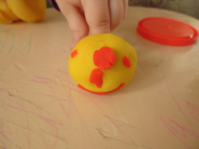 Колобок, колобок, я тебя... АМ!