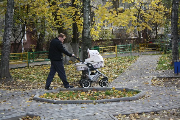 Вот и настало время продать нашу любимую колясочку..