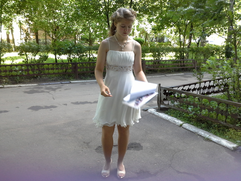 Вот, раз уж такое счастье пришло, что могу грузить фотографии, решила поделиться нашим выпускным)))