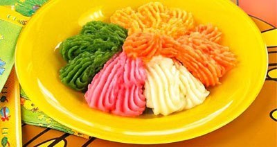 Разноцветное пюре для маленьких приверед.