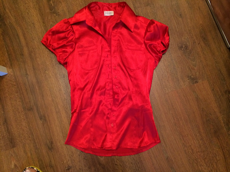 Одежда 42-44-46 новая и в идеале. Дешево.