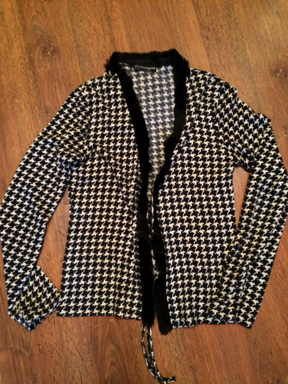 Одежда 42-44-46 новая и в идеале. Дешево.