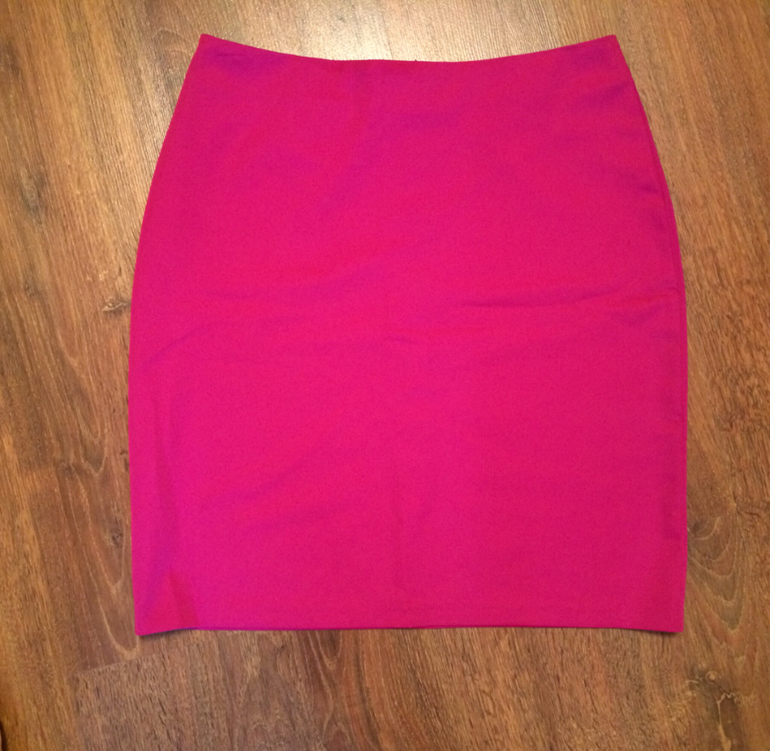 Одежда 42-44-46 новая и в идеале. Дешево.