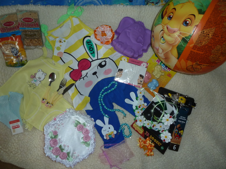 У нас ГОДОВЩИНА   ПОДАРКООБМЕНА!!!