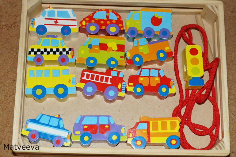 Наши деревянные игрушки 10 мес - до 1,7 . Часть 2.