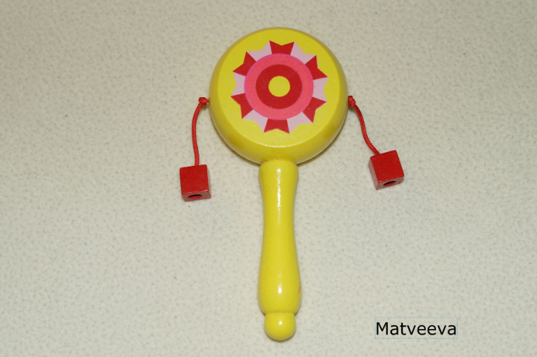 Наши деревянные игрушки 10 мес - до 1,7 . Часть 4 - музыкальные инструменты.