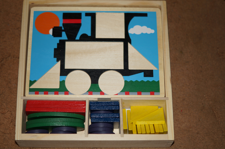 Наши деревянные игрушки 10 мес - до 1,7 . Часть 1.