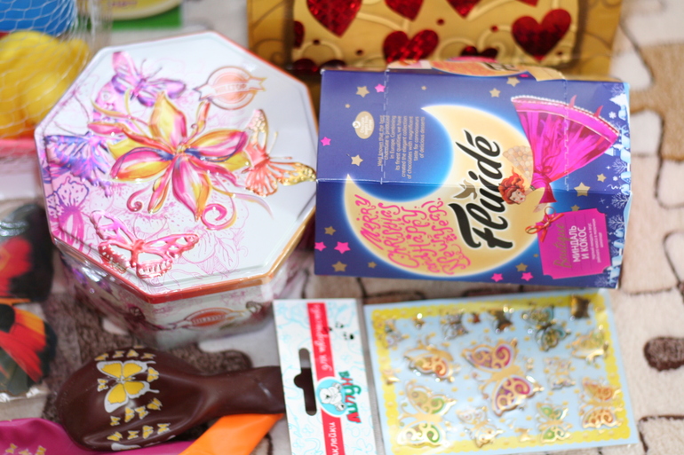 А к нам прилетели бабочки!