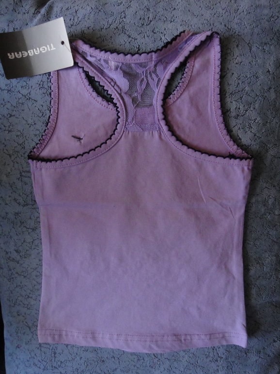 Для мальчиков и девочек.Размеры 80-140. Цены от 155 до 600.Все новое.Москва.