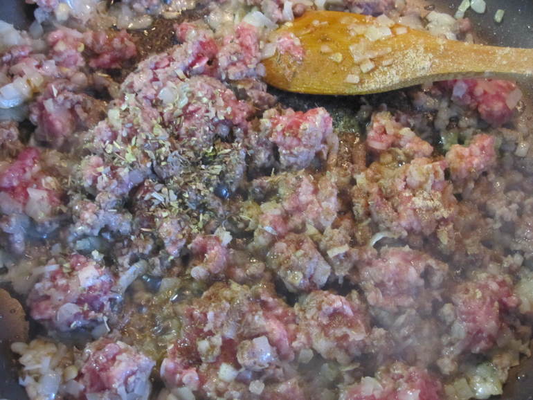 Чили кон карне