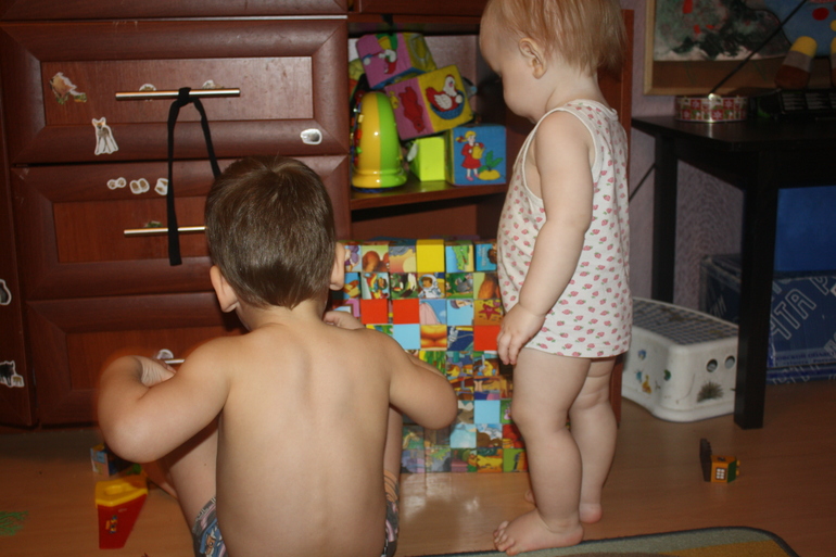 Стена из кубиков