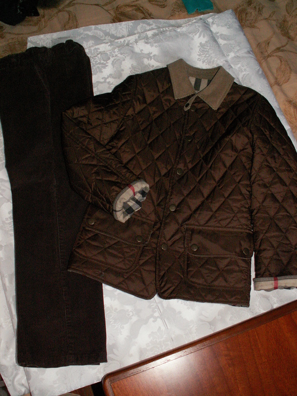 Куртка Burberry 8 лет + брюки новые д/м