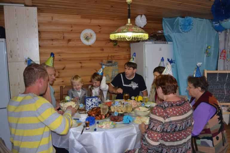 Наши 2 годика (много фото)