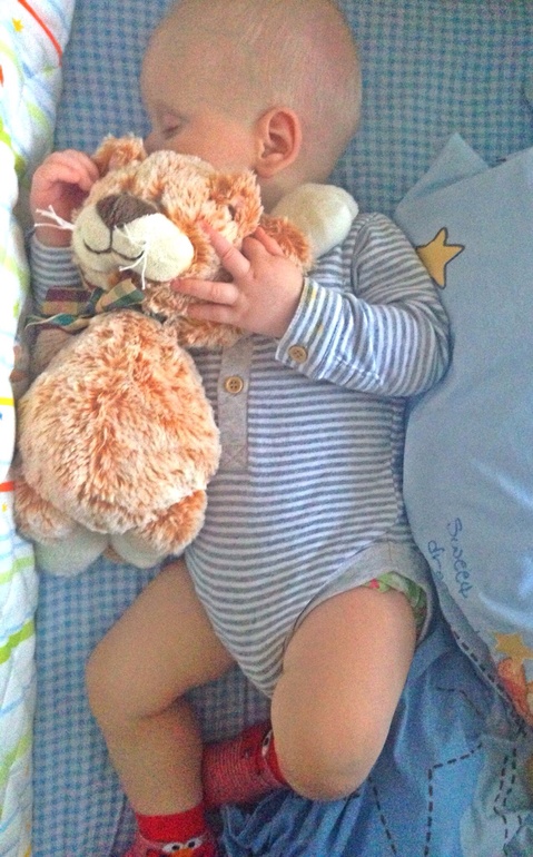 А как спят ваши детки