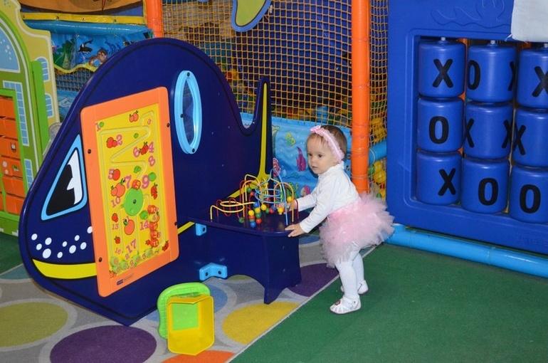 Вот и нам исполнился годик)