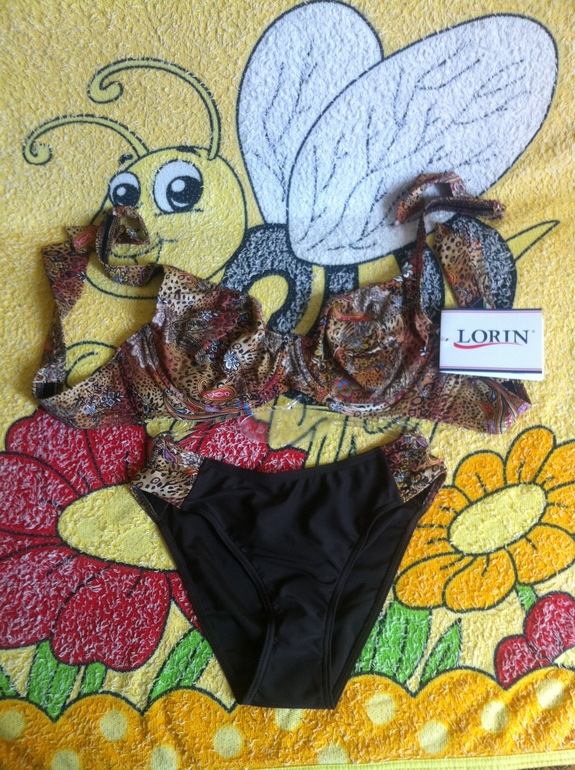 Нижнее белье и несравненные купальники