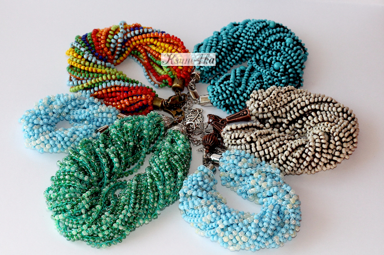 Новый цветочек из новых браслетов)
