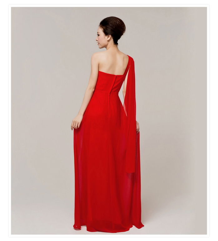 Вечерние платья от 2000р!