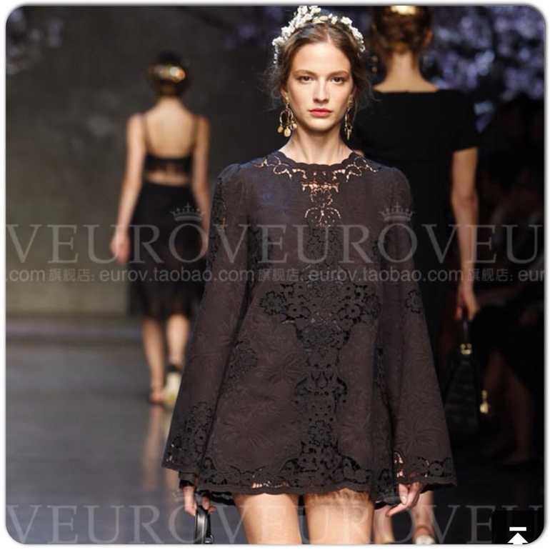 Магазин модной одежды.