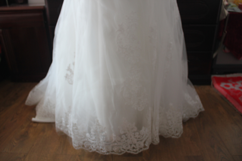 Хваст. Фото посредника. СВАДЕБНОЕ ПЛАТЬЕ!