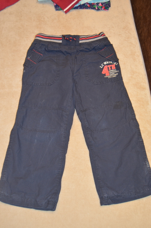 Для мальчика размер 92-98, б/у. Я из региона, вышлю почтой.