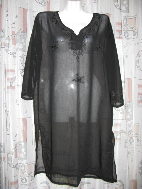 Вещи на лето и весну костюмы,сарафаны,туники .44-46-48- почта .я регион.