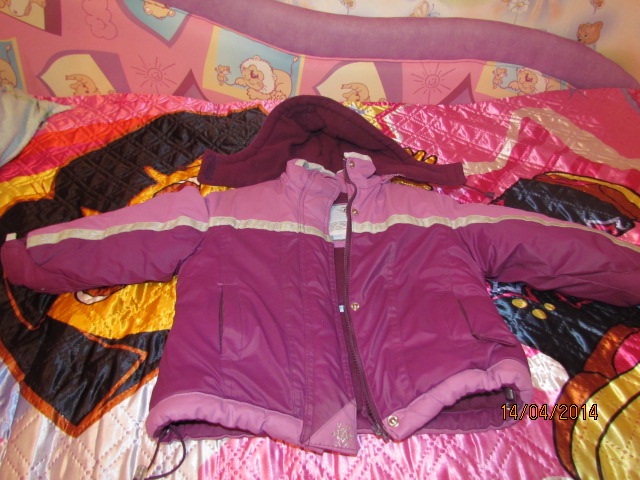 Отдам вещи для девочки.