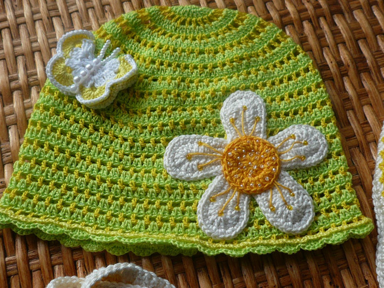 Летние шапочки для модниц