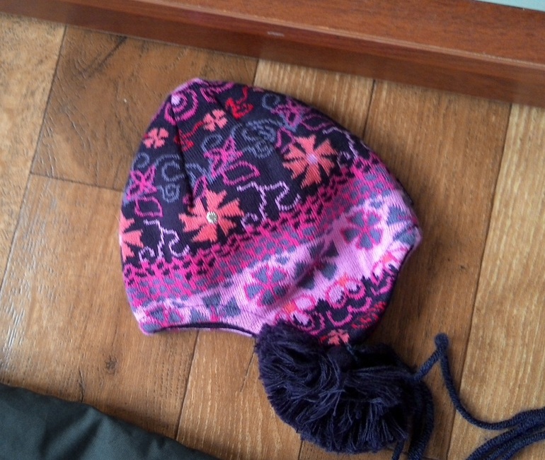 Комплект Зима Reima р92+ поддева+шапка Цена за все 2500!!! Почта за мой счет!!!Бронь