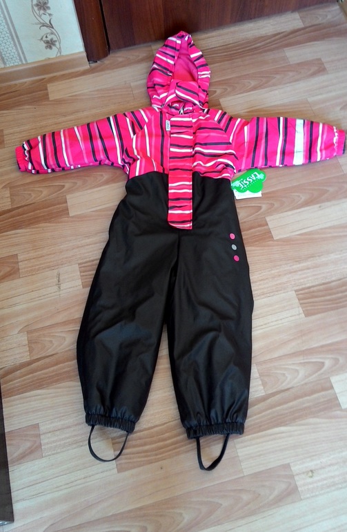 Комбинезон Lassie Suprafil р. 98 НОВЫЙ Цена 2000!!! Почта за мой счет!!!