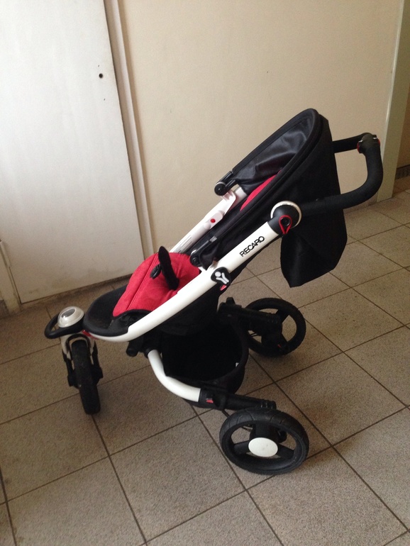 Продаю коляску Recaro baby zen 3в1