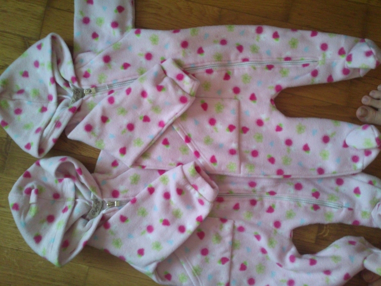 Продам кресла для кормления и много вещей, босоножки по хорошей цене