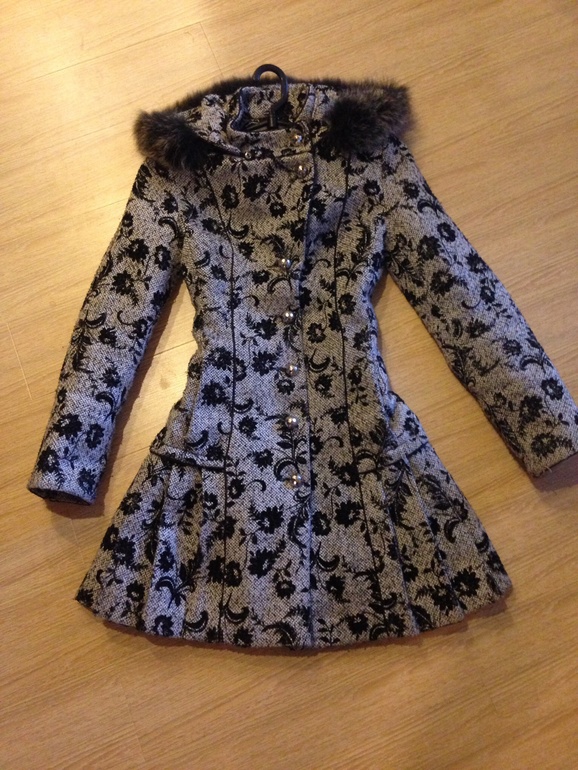 Шерстяное пальто 40-42 размера