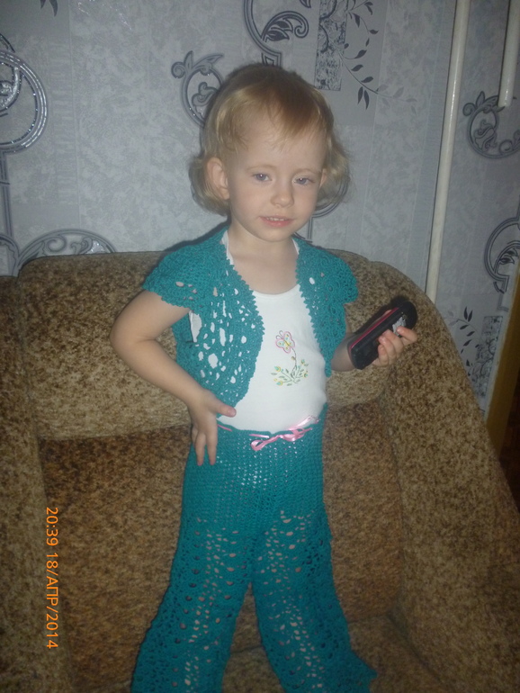 комплект на девочку