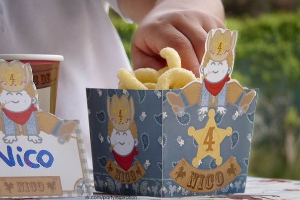 сладкии стол