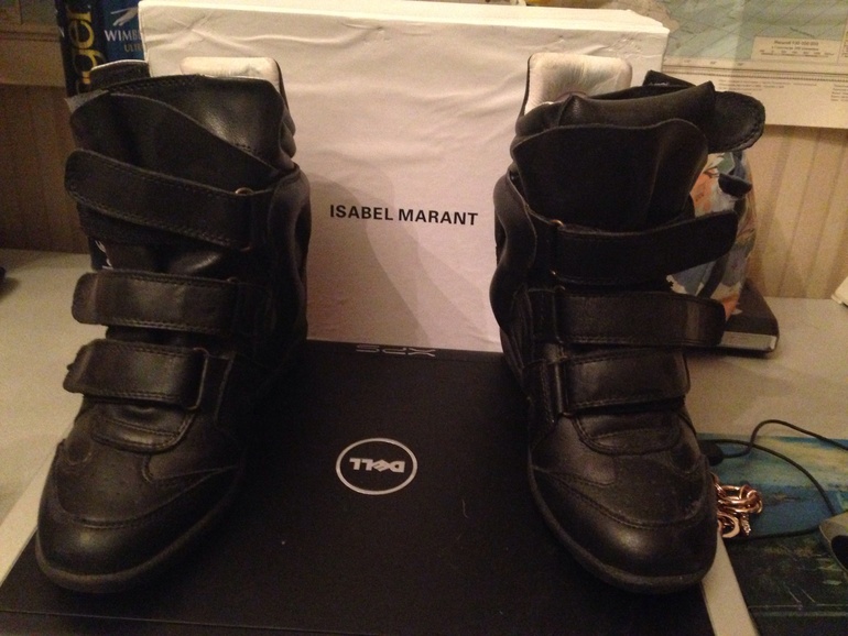 ISABEL MARANT НЕМНОГО Б/У
