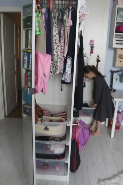 Шкафы в моем доме. Детские. 3 шкафа 50х58х236см