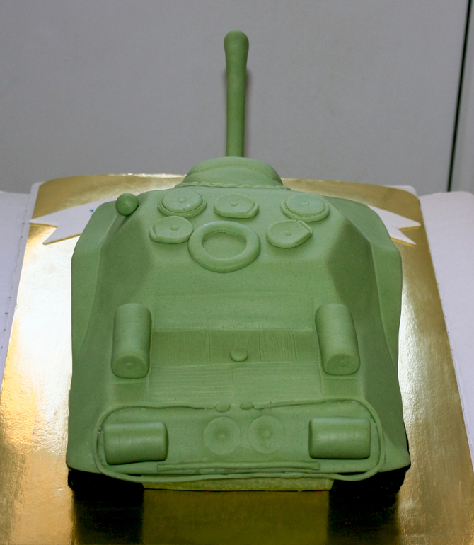 Танковые страсти)))