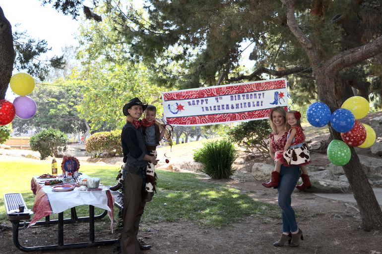 Ковбойский День Рождения наших Солнышек!!! 4 года