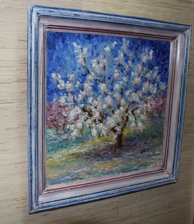 Яблоня в цвету (масло)