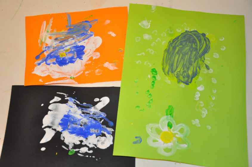 Рисование солью и немного палочками, ну и просто бодиарт