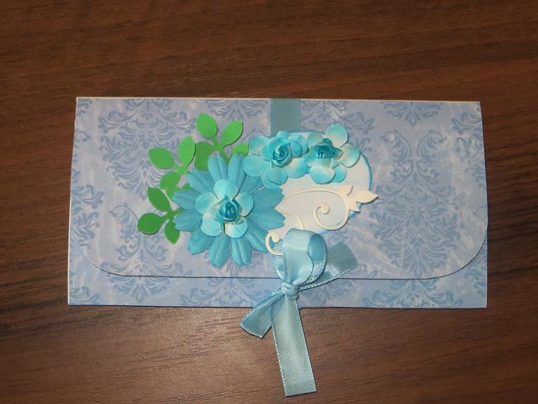 Открытки и конверты для денег.