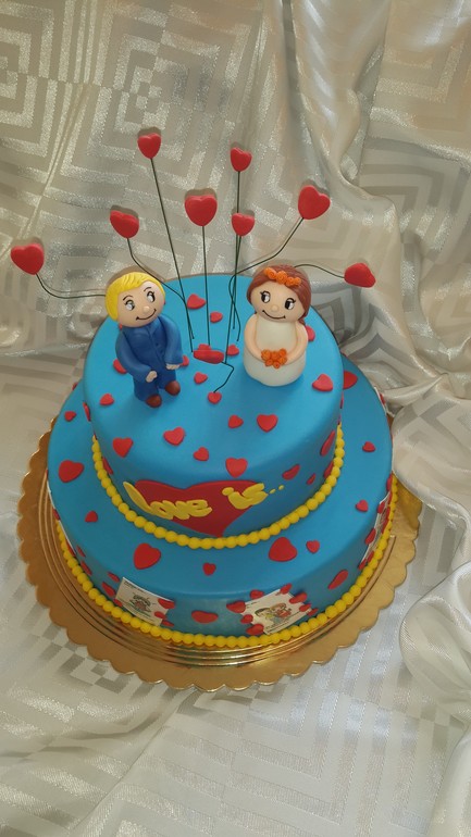 У всех 8марта, а я со свадебным)