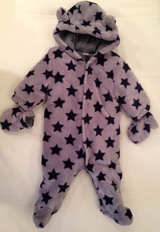 Продается комбинезон Next