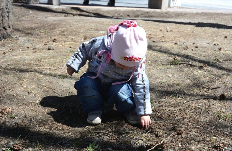 Аришка-мартышка (год и пять)