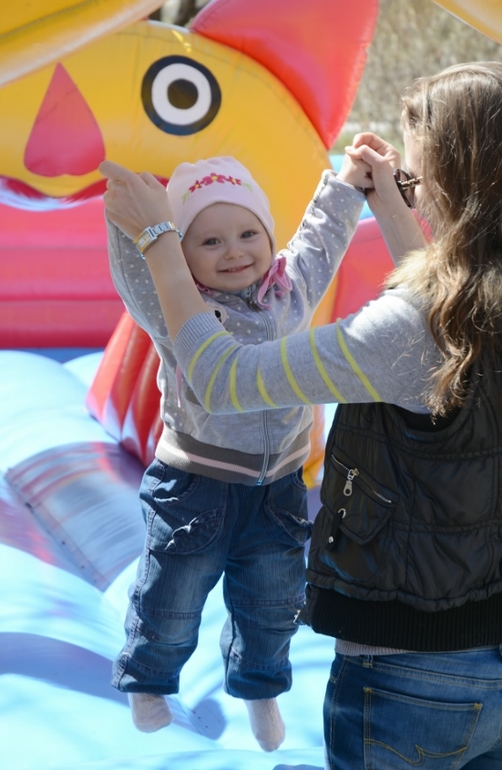 Аришка-мартышка (год и пять)